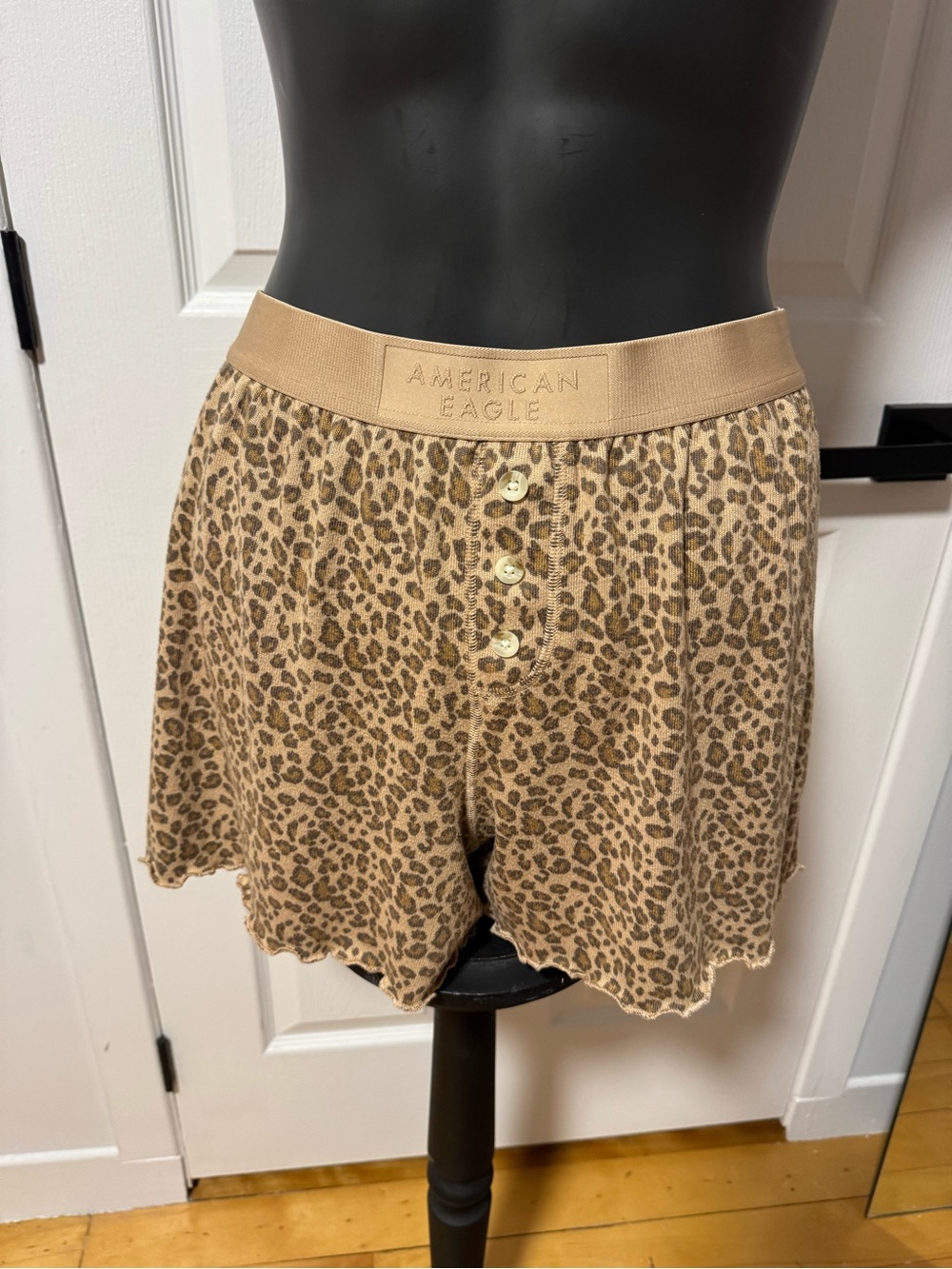 American Eagle Leopard Print Shorts - Tan/Brown